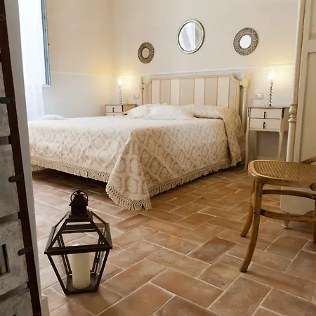Bed & Breakfast Giardino Dei Sugheri 3*