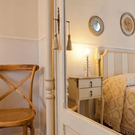 Bed & Breakfast Giardino Dei Sugheri 3*