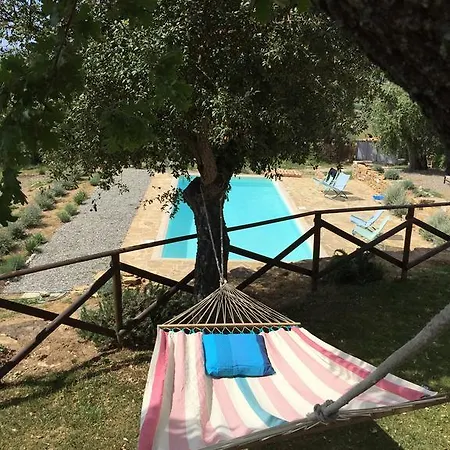 Bed & Breakfast Giardino Dei Sugheri 3*